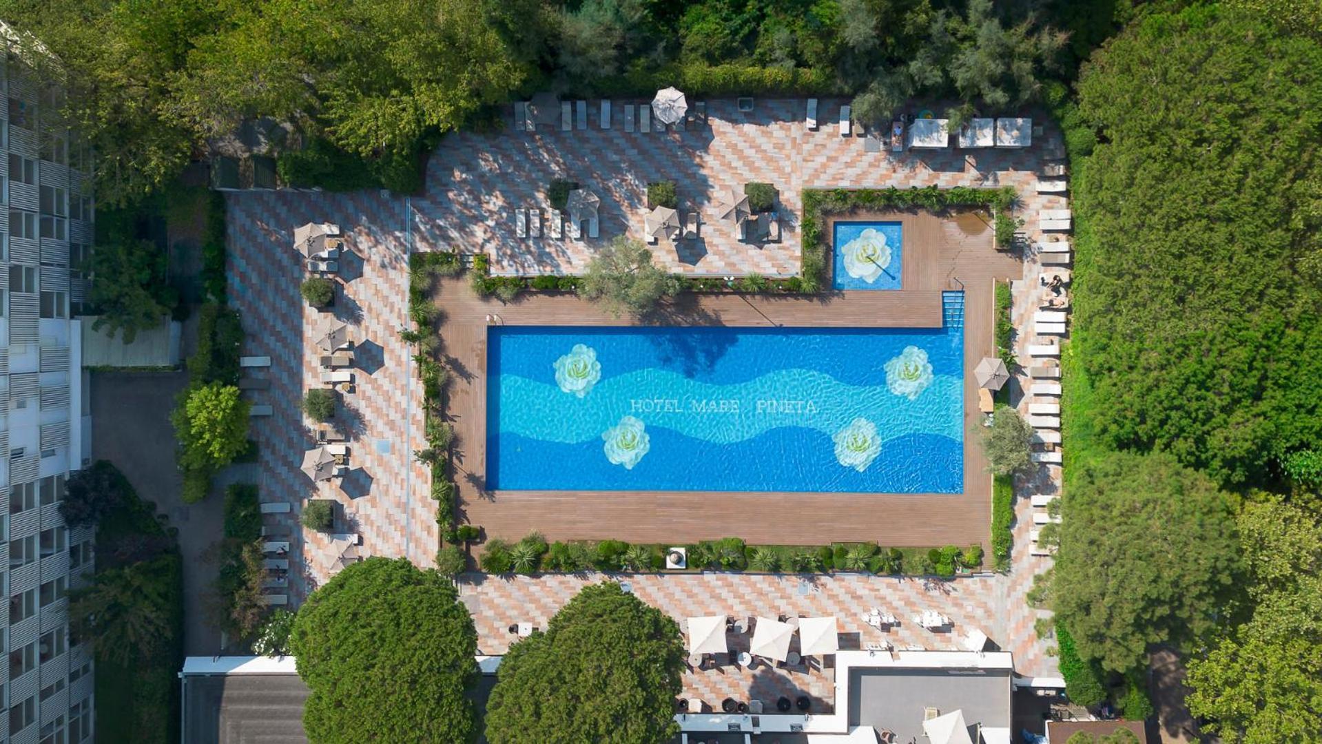 Marepineta Resort Милано Мартима Екстериор снимка